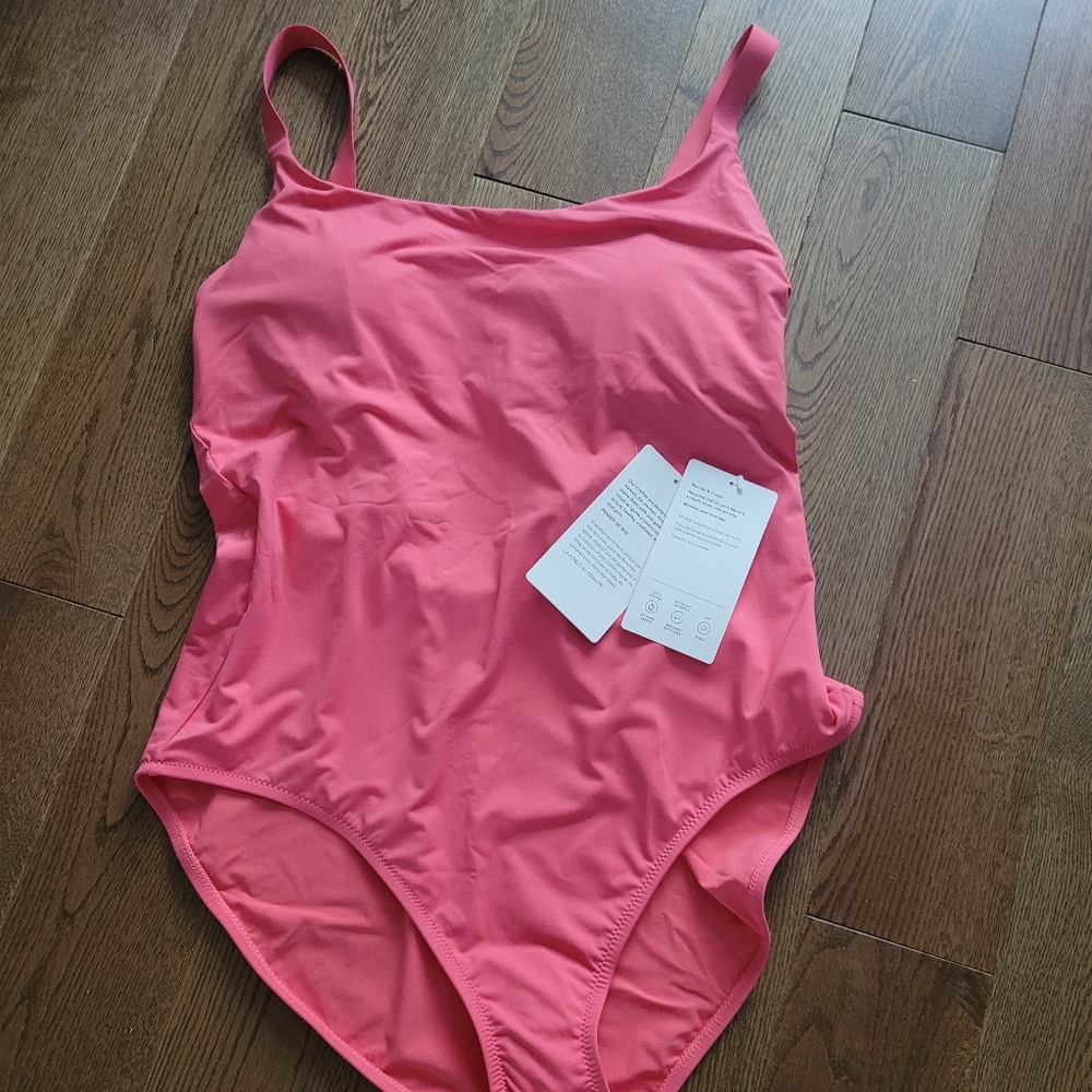 Athleta Hermosa One Piece, size L